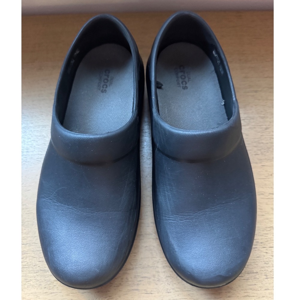 Crocs Neria Pro II Clogs Black Nursing Shoes Slip Resistant Work Clogs Womens 7